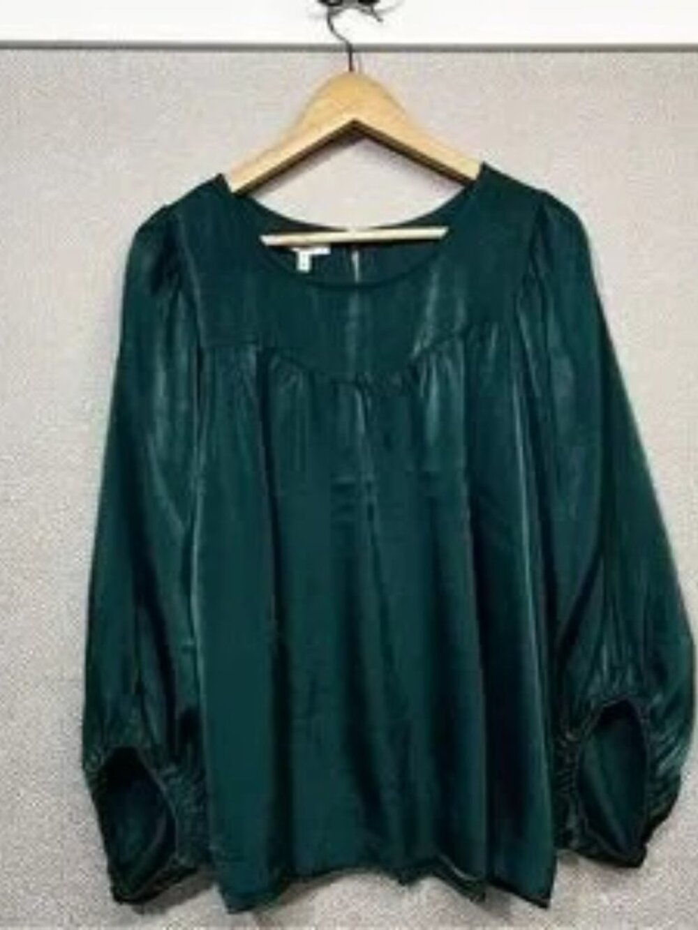 🆕 XXL Maurices Flowy/Balloon Sleeve Emerald Green Top NWT